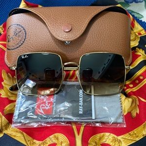 Square Frame Sunglasses And Case NWOT